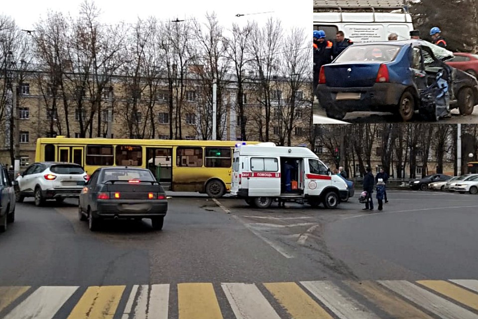 Столкновение произошло в центре перекрёстка. Фото: УГИБДД по Тверской области.