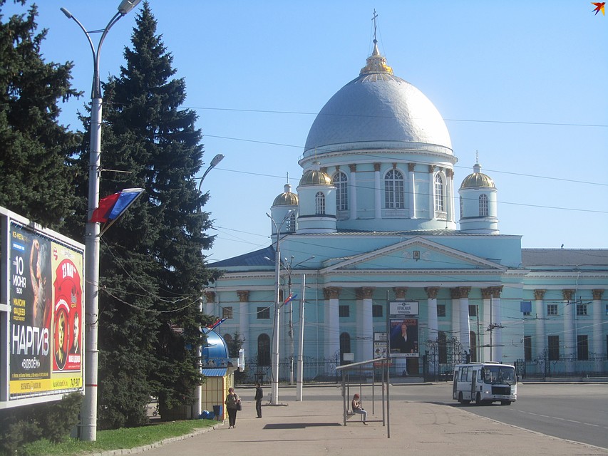 Договор подписан между группой компаний КЭАЗ и Курским областным краеведческим музеем
