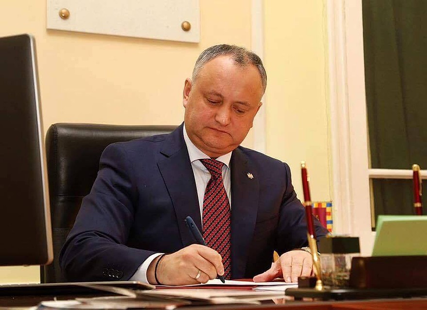 Президент Молдовы выразил соболезнования лидеру Албании в связи с жертвами сильного землетрясения