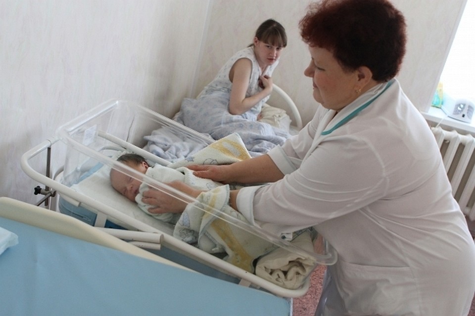Рожениц из Благовещенска будут направлять в Уфу