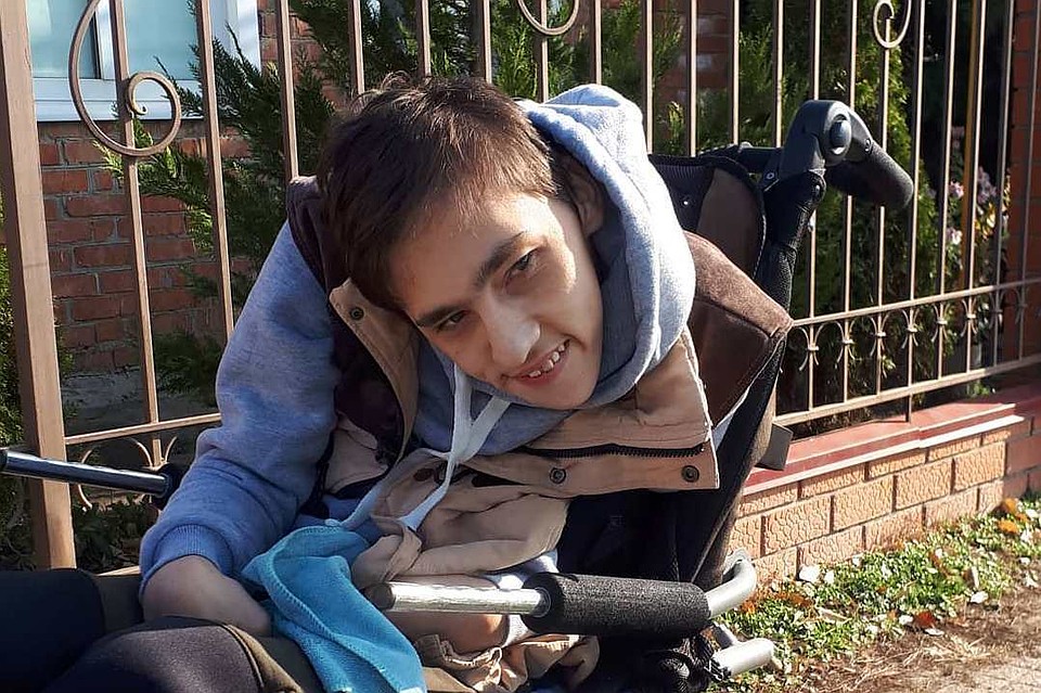 Егор получил поветску, как и все его ровесники