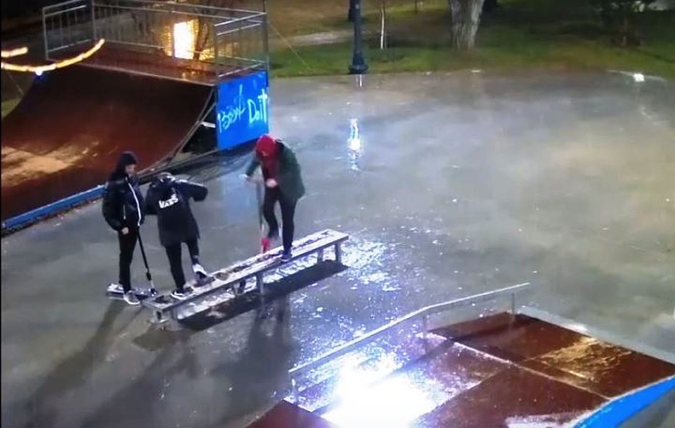 Фото - скрин видео группы «Безопасный регион - РЦУТ Волгоград».