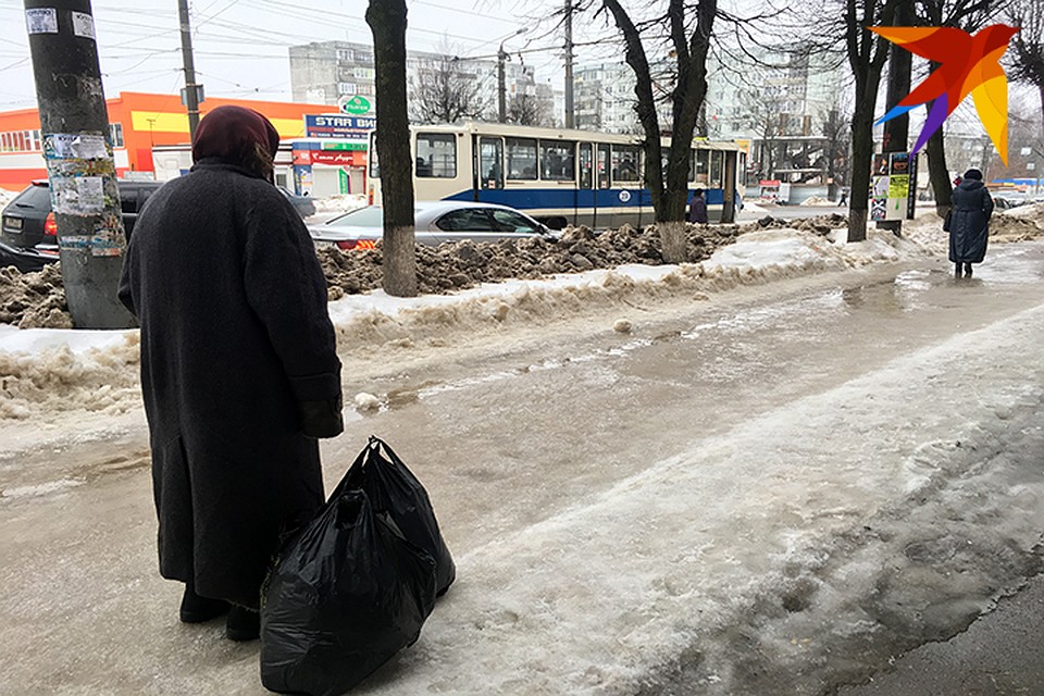 С гололедом в этом году будут бороться с помощью реагентов.