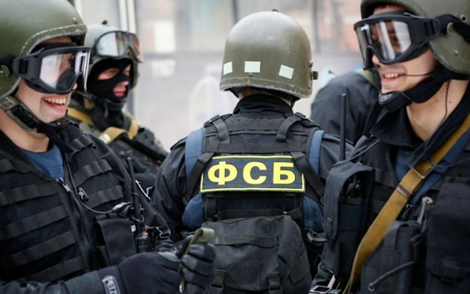 ФСБ: В Москве задержали пять боевиков ИГ* за подготовку терактов