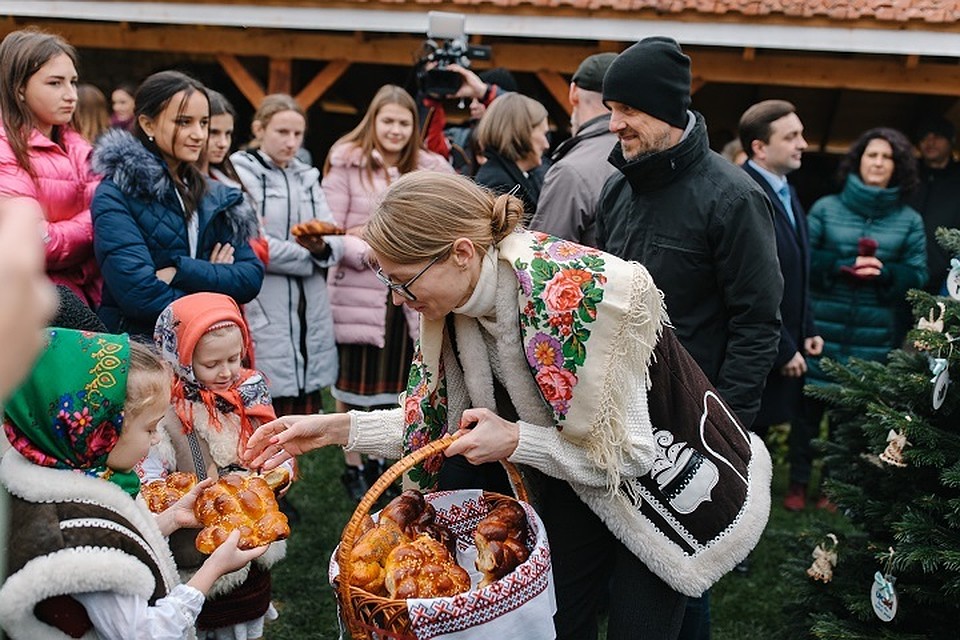 Новый год не по-городскому, а по-сельски. Фото moldova9.com