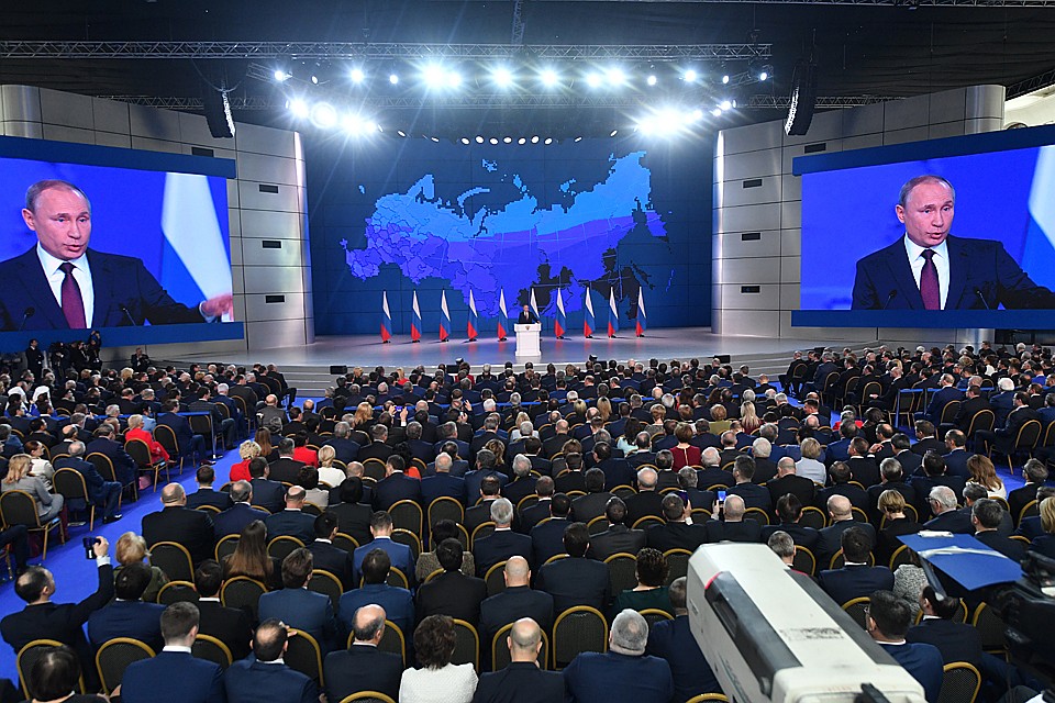 Президент призвал противопоставить факты тем, кто пытается переписать историю