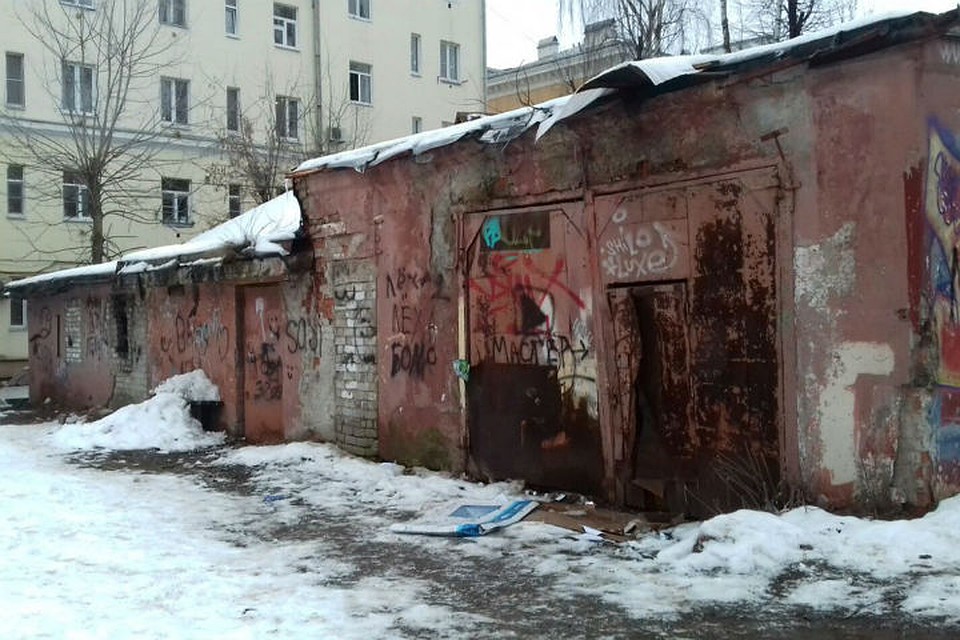 В постройке в любой момент может рухнуть крыша ФОТО: прокуратура Ярославской области