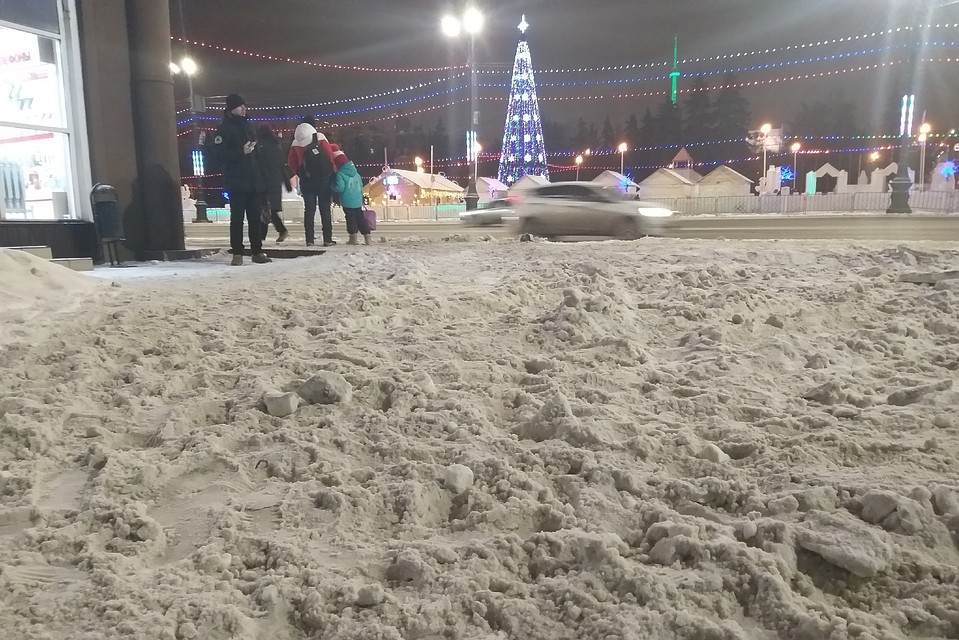 Под этой снежной пудрой сплошной лед
