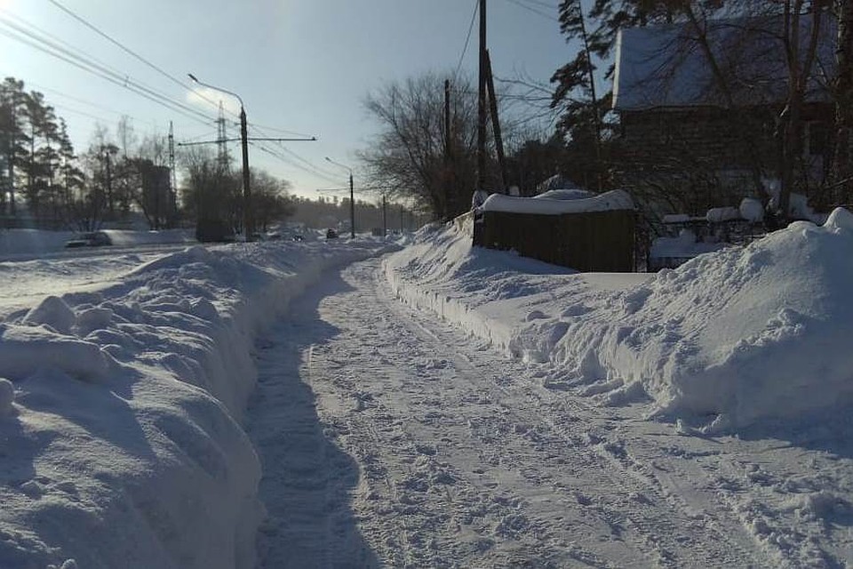 Снег в Барнауле.
