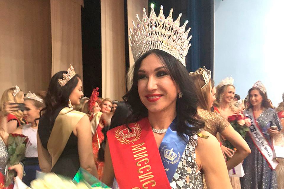 Петербурженку признали самой красивой замужней женщиной мира на конкурсе «Миссис Вселенная Классик-2020». Фото: instagram.com/verbksenia