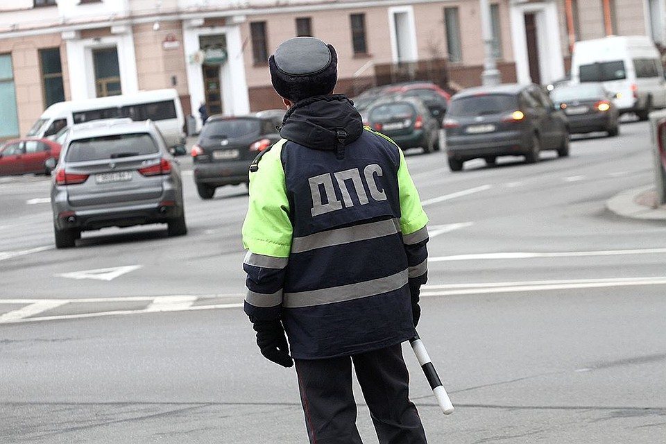 ГАИ просит взрослых напоминать детям о правилах поведения на дороге.