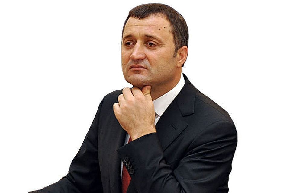 Влад Филат рассказал, что в 2019 году, когда он отбывал тюремный срок, его посетил эмиссар Влада Плахотнюка
