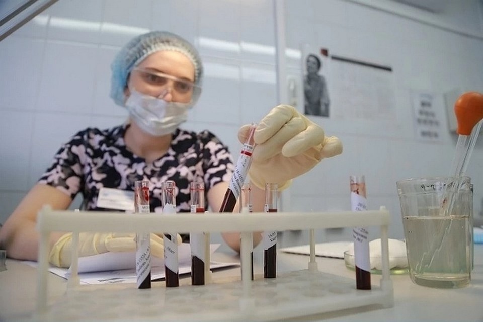 Всех туристов с признаками ОРВИ, которые приезжают из охваченного эпидемией Китая, отправляют на карантин