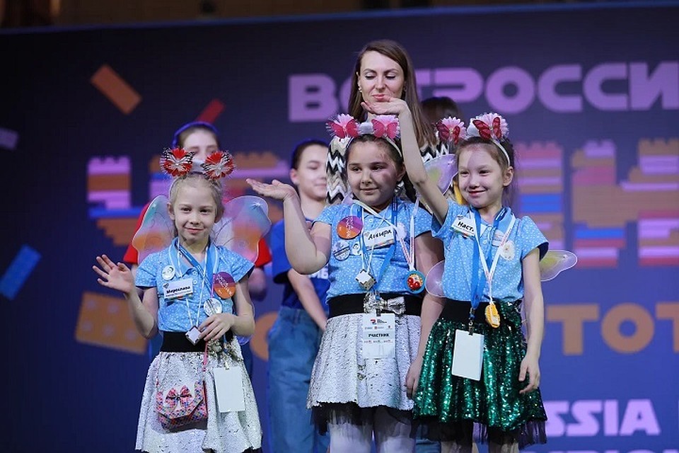 Первые дипломы фестиваля получили самые маленькие.