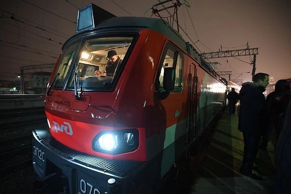 В РЖД прокомментировали случай с сибирячкой, у которой случился серьезный приступ аллергии прямо в поезде.