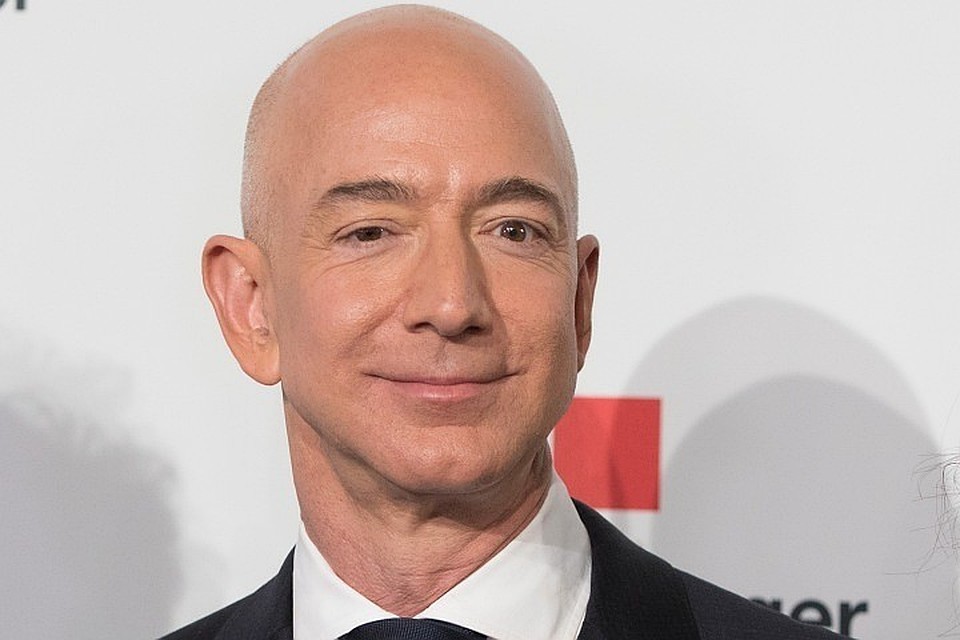 Глава и основатель компании Amazon миллиардер Джефф Безос