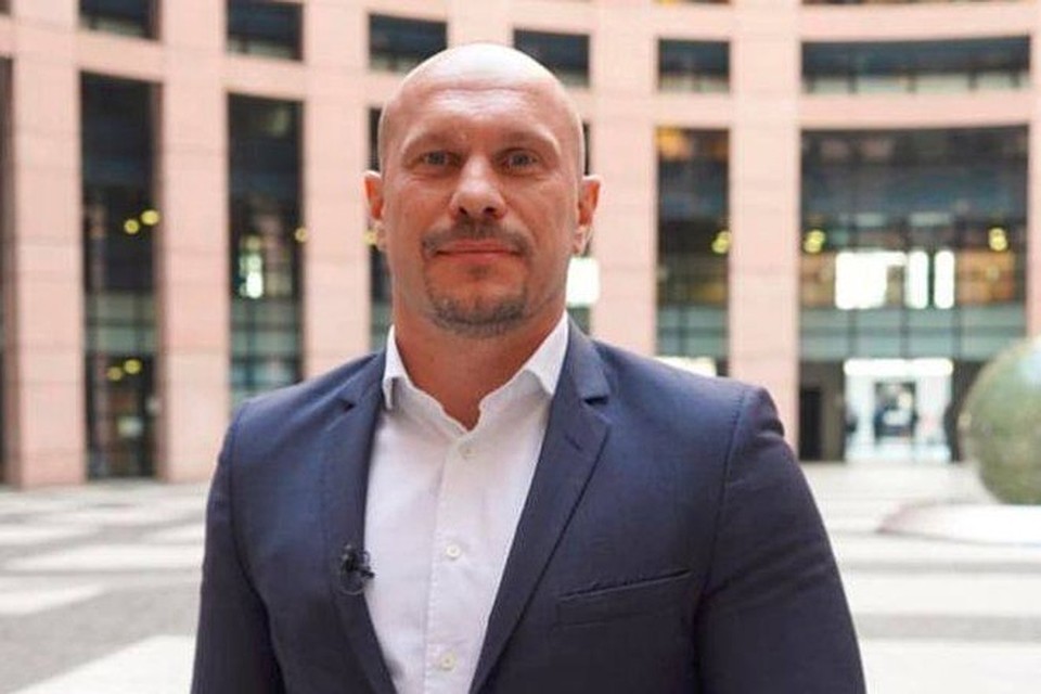 Депутат Рады нецензурно поздравил украинцев с 23 февраля