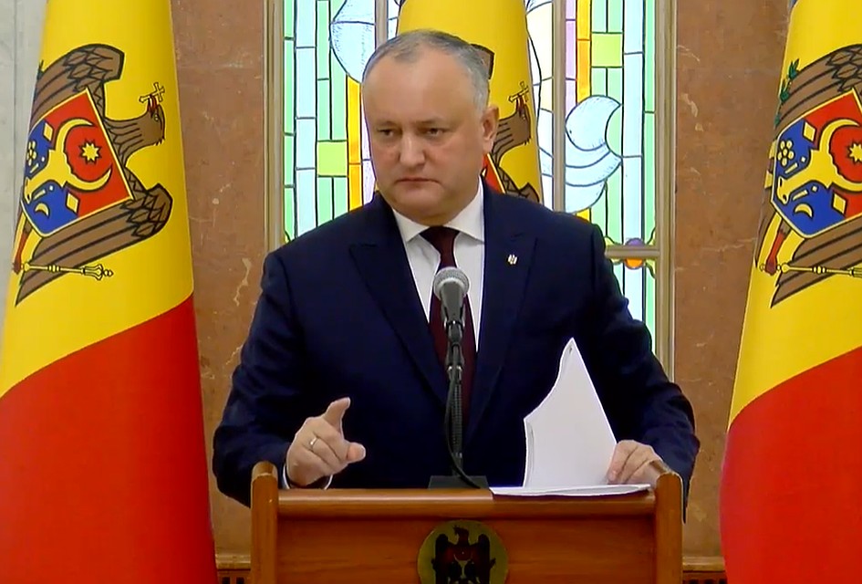 Игорь Додон ответил на вопросы граждан в ходе традиционной "Прямой линии"