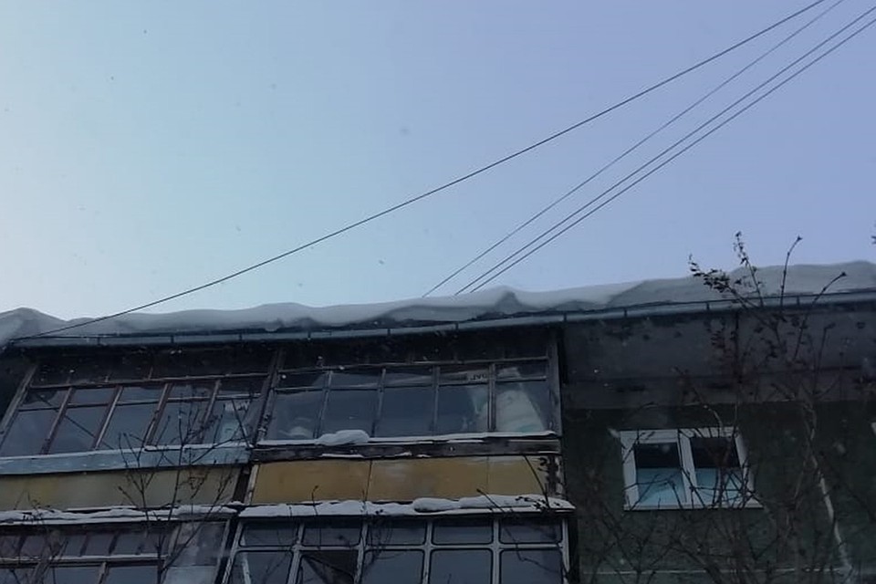 За сосульки и снег будут штрафовать