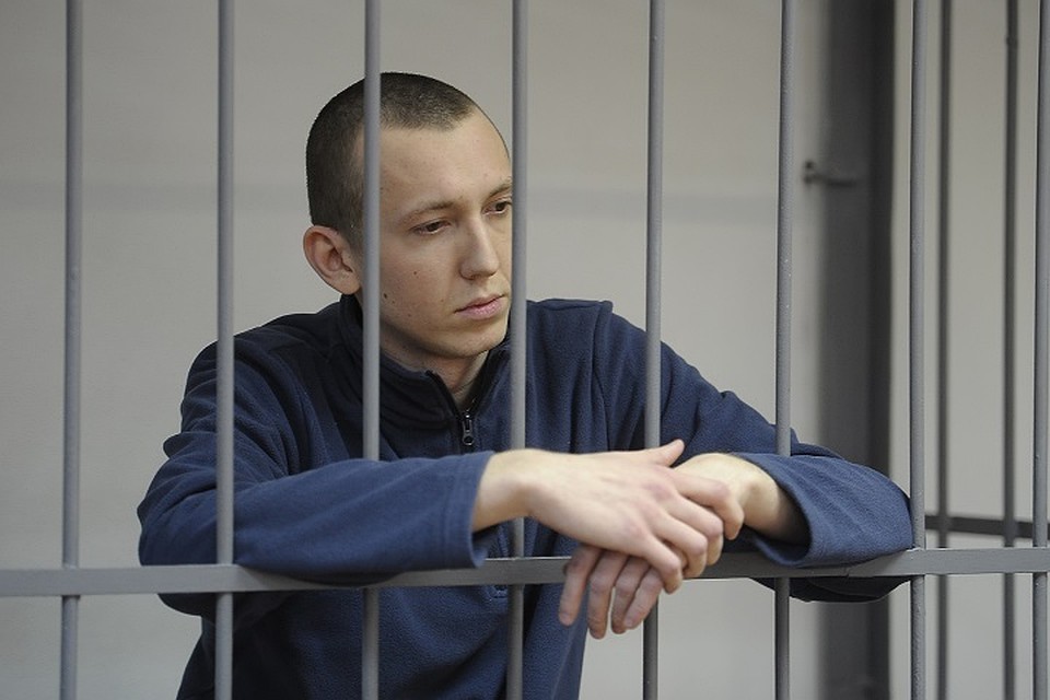 В ночь перед аварией Васильев был в компании друзей на ЖБИ, но ранним утром парни поняли, что им не хватает спиртного. Владимир сел за руль чужой машины и отправился к себе домой за алкоголем