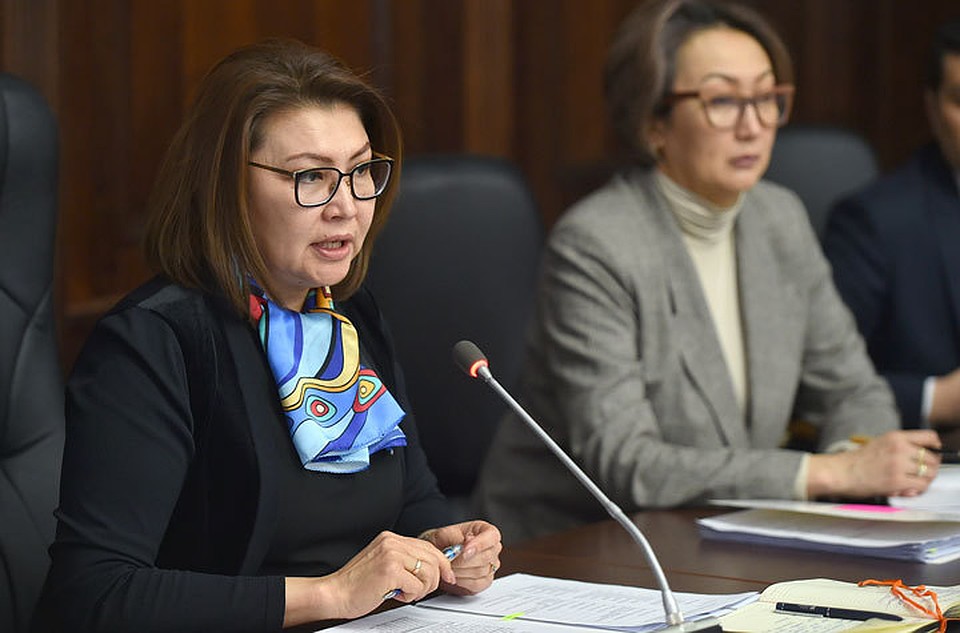 О новых ограничениях, принятых Республиканским штабом, рассказала Алтынай Омурбекова.