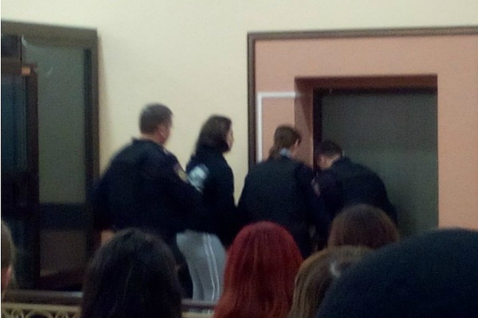 Общий приговор кировчанке, признанной виновной в убийстве дочери, смягчать отказались.