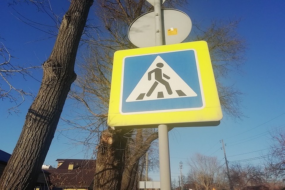 «Хендай» опрокинулся на трассе в Сургутском районе. Фото: Савинов Руслан.