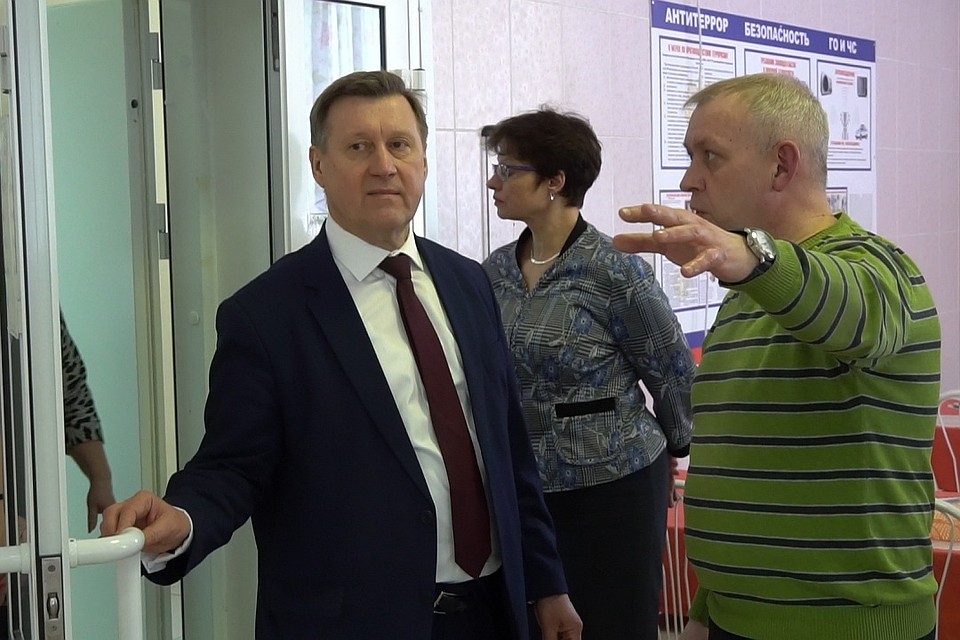 Глава города побывал в муниципальном учреждении, оценил соблюдение нового режима. Фото: пресс-центр мэрии