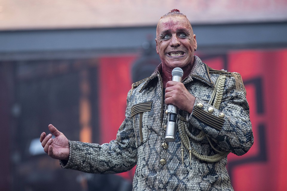 57-летний Тилль Линдеманн попал в клинику в Берлине с коронавирусом.