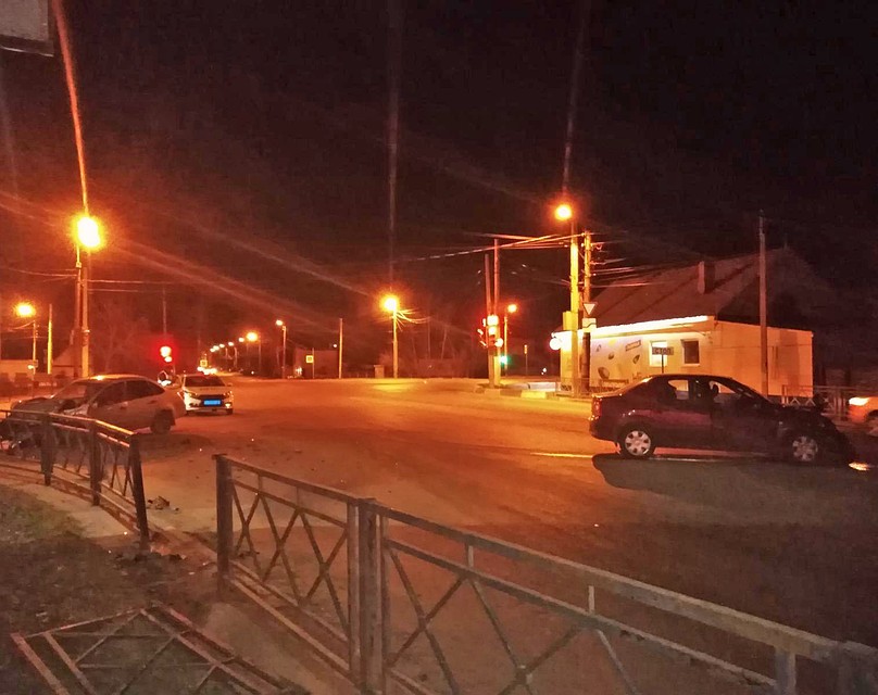 В общей сложности в аварии получили травмы пять человек