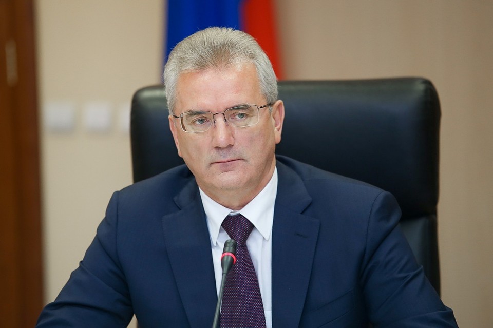 Губернатор Иван Белозерцев попросил жителей относиться к введенным мерам с пониманием. Фото: Пресс-служба Правительства Пензенской области
