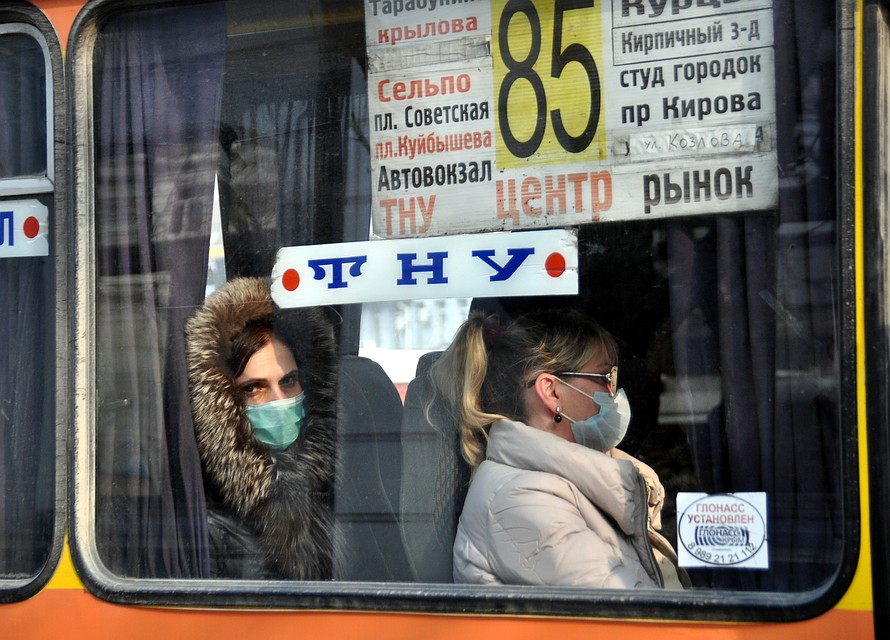 В общественном транспорте вирус живет более трех дней