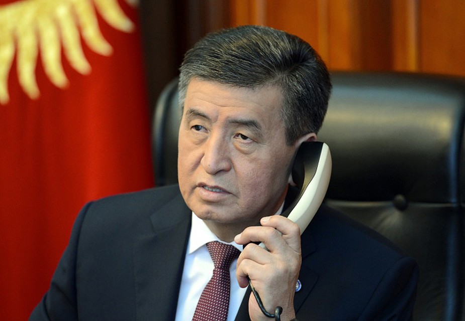 Президент обращается за помощью к донорам.