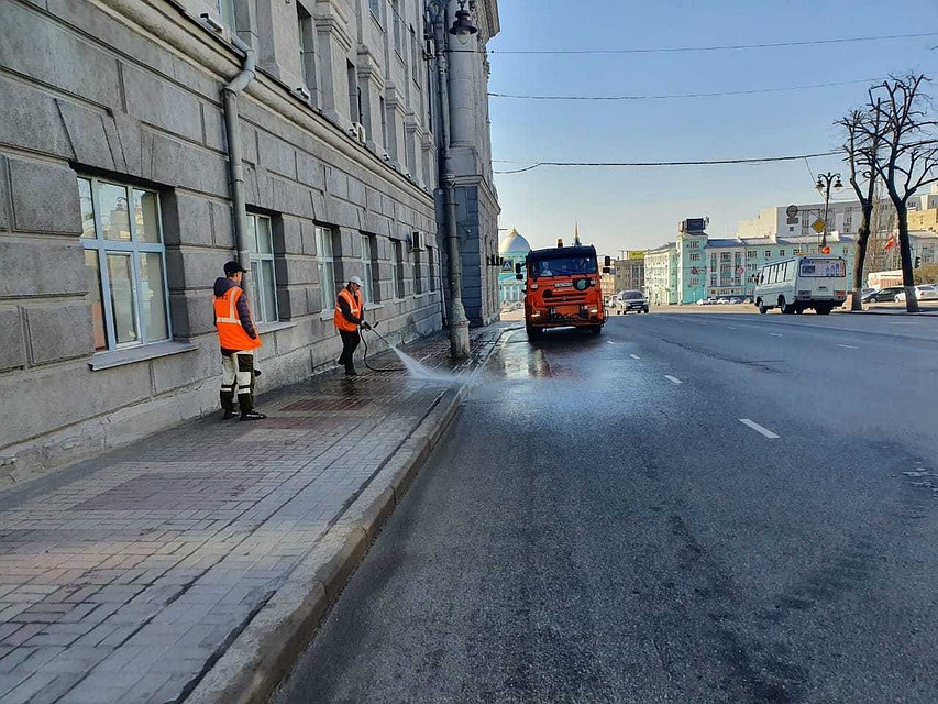 В Железнодрожкном и Центральном округах к уборке улиц привлекут порядка сорока рабочих