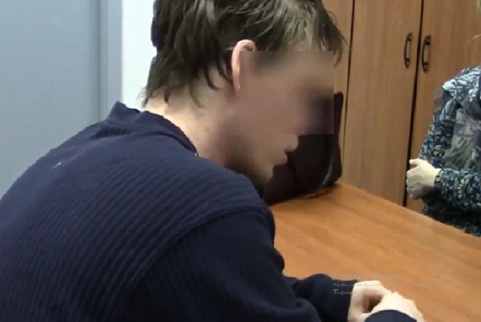 Видео допроса Александра распространила пресс-служба СКР. Фото: скриншот видео