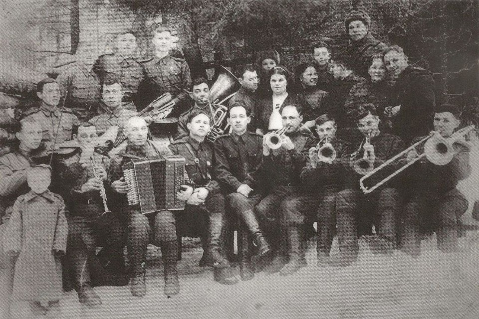 Оркестр возник всего за сутки.