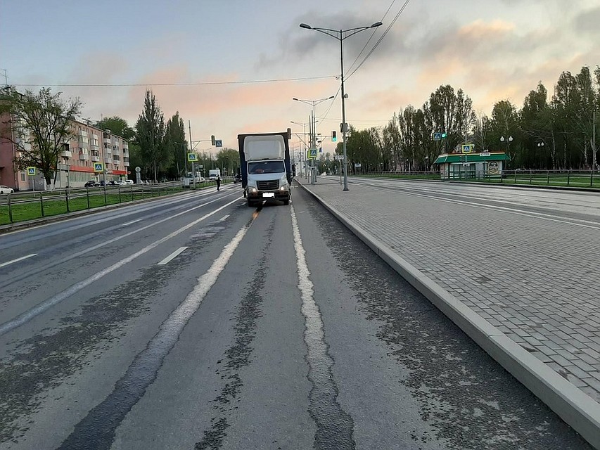 Пешеходы переходили дорогу на запрещающий сигнал светофора Фото: ГУ МВД России по Самарской области