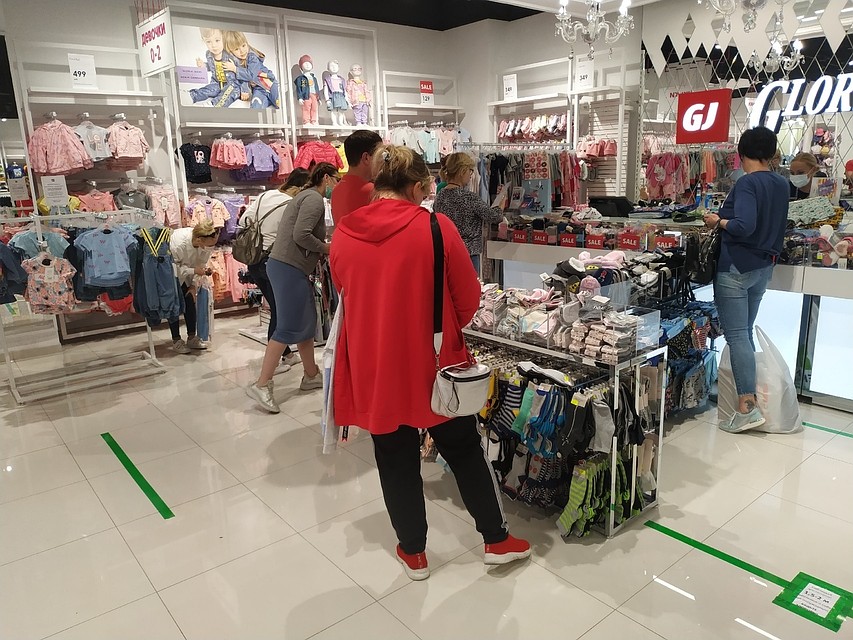 В детских отделах ажиотаж