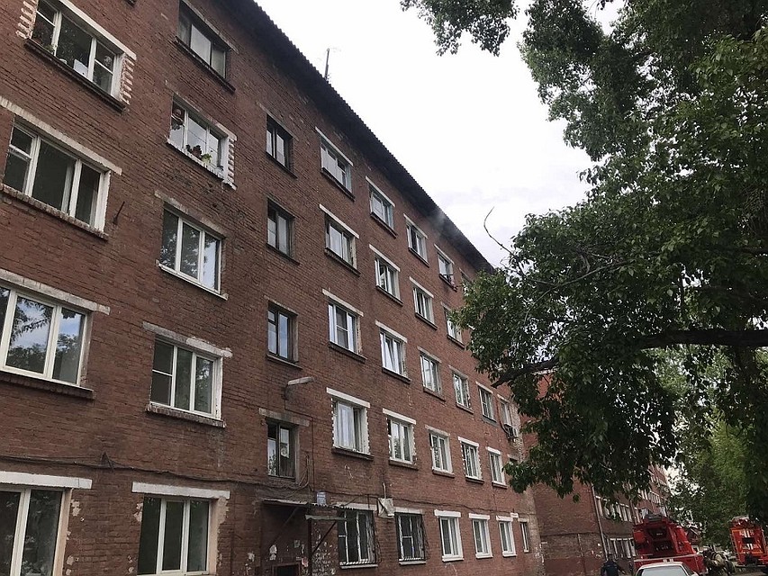 Трех человек спасли на пожаре в Иркутской области