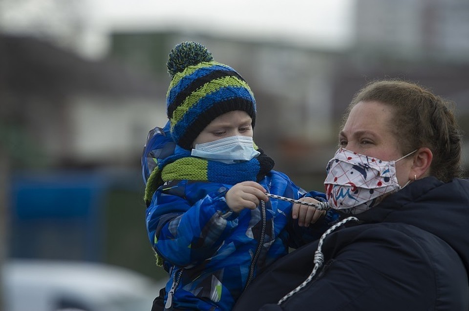 Заболели 82 жителя Екатеринбурга, 14 жителей Нижнего Тагила, 11 жителей Верхней Пышмы, семь жителей Березовского, а также многих других муниципалитетов.