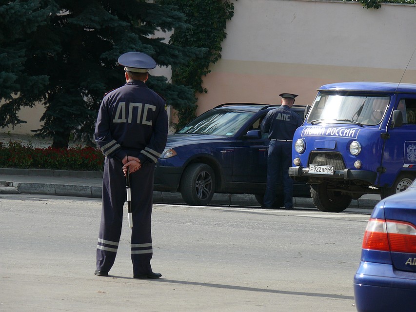 Мужчина уже был лишён водительских прав, но всё равно сел пьяным за руль.