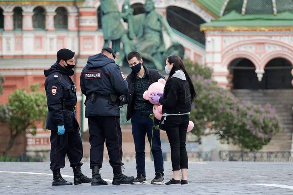 Эксперимент по использованию приложения вместо паспорта в Москве может начаться 1 июля. Фото: Михаил Метцель/ТАСС