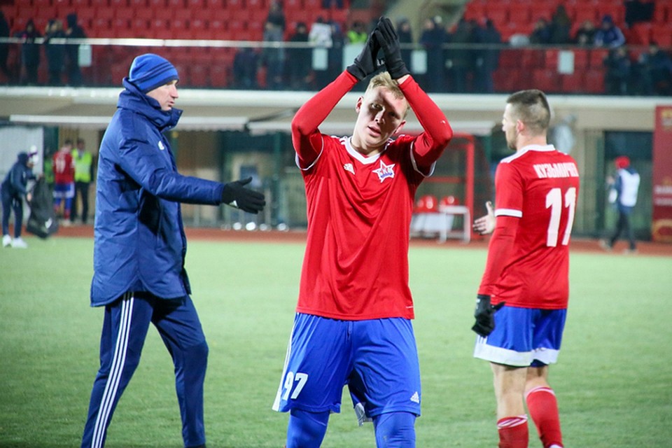 Защитник Григорий Труфанов остается в «СКА-Хабаровск»