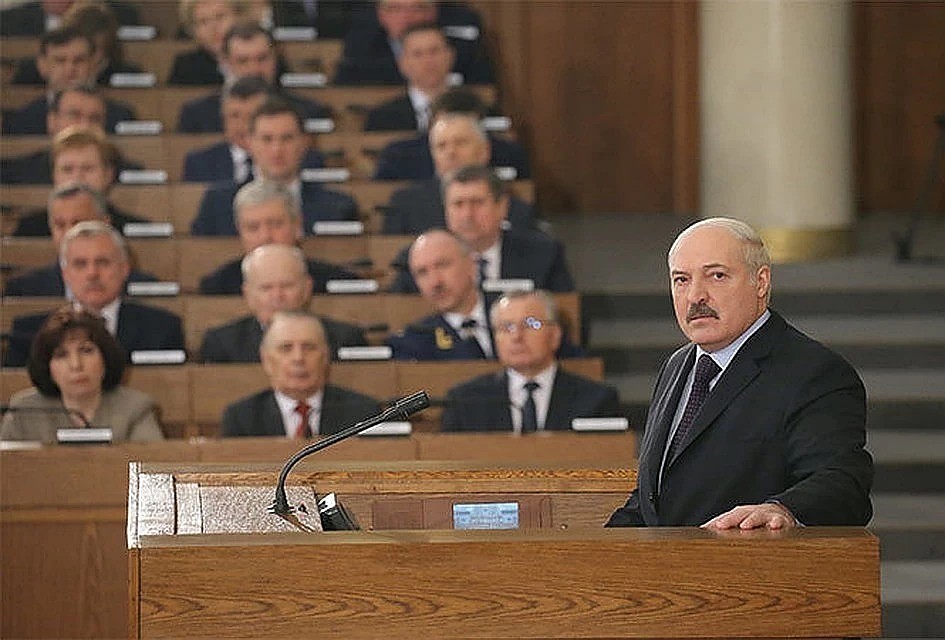 Впервые Александр Лукашенко не обратится к народу и парламенту весной. Фото: БелТА.