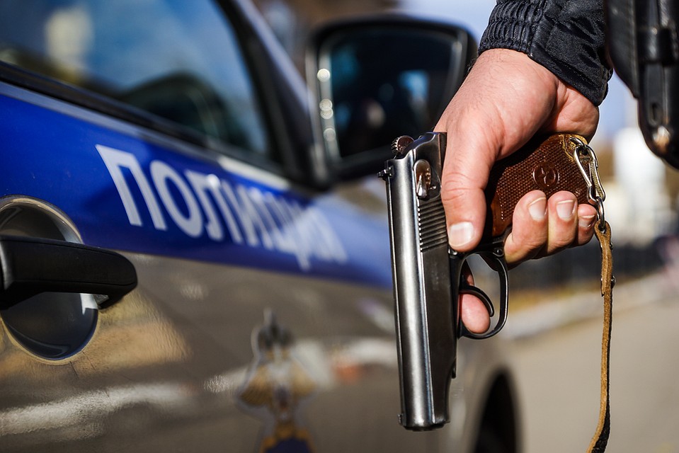 Полицейские нашли подозреваемого
