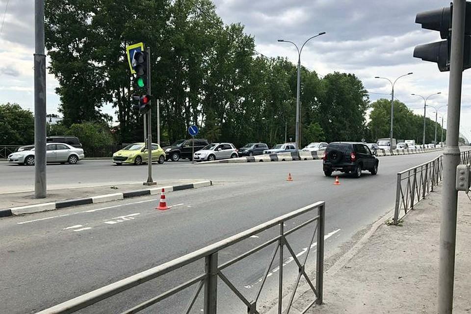 Утром 29 мая в Новосибирске произошло ДТП, в котором пострадал ребенок. Фото: ГИБДД по Новосибирску