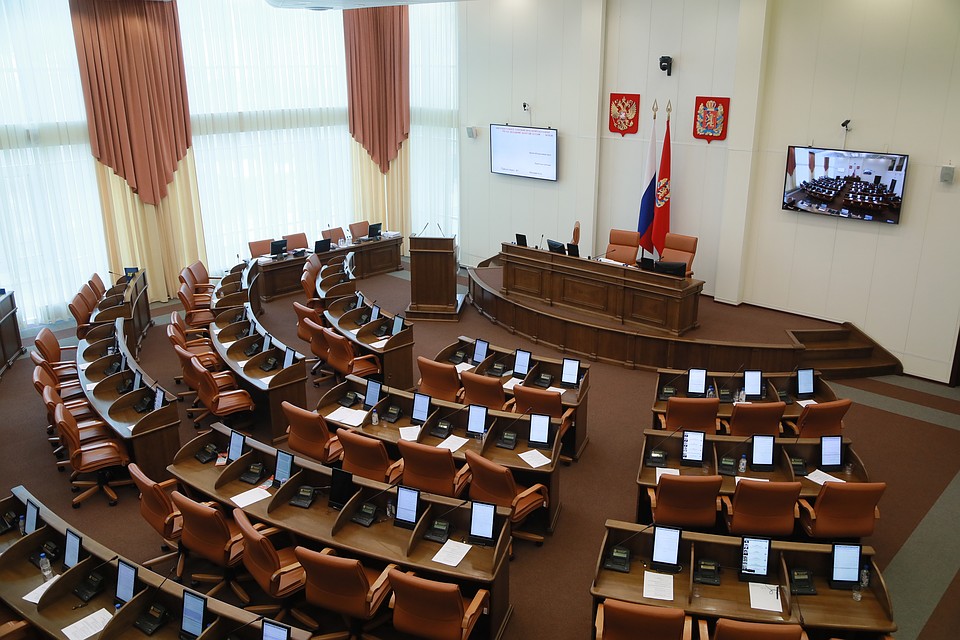 107,1 FM