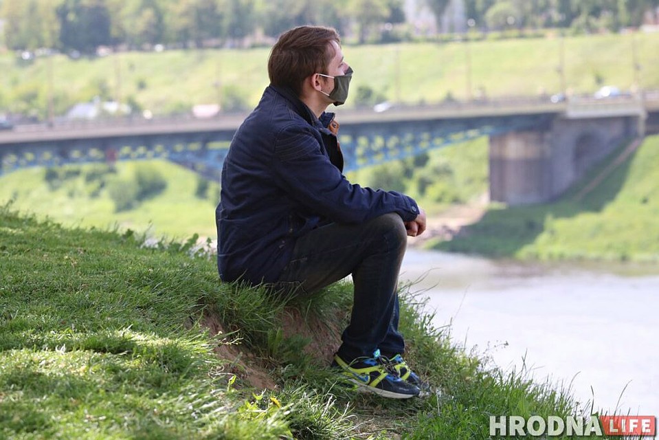 Когда Андрей узнал, что в Гродно начали появляться люди с пневмонией, вызванной коронавирусом, начал соблюдать меры безопасности, потому что переживал за родителей. Фото: Hrodna.life
