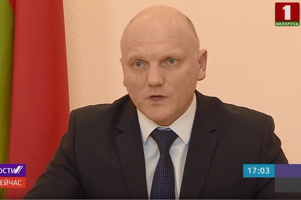 По словам главы КГК сейчас служба установила схемы отмывания, которые позволяли выводить в иностранные банки огромные суммы денег. Скрин видео: Беларусь 1