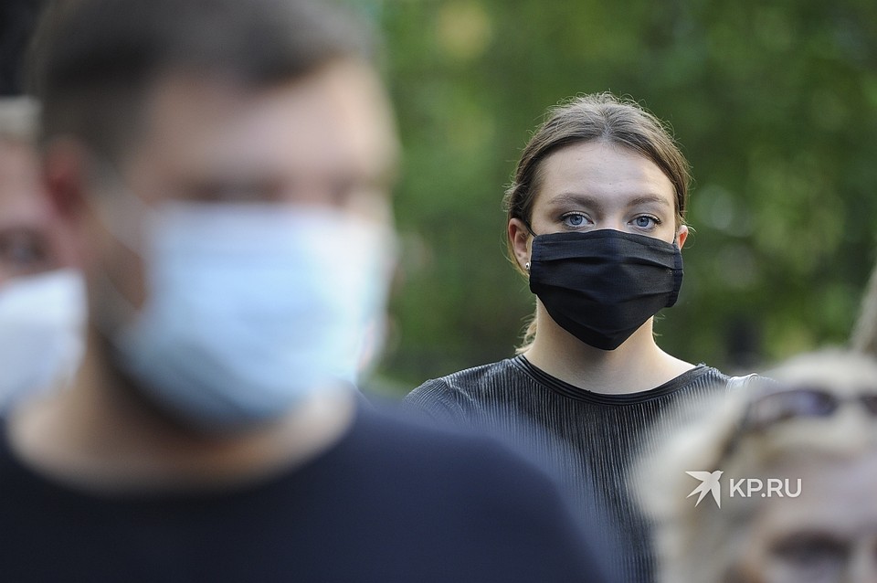 По данным на 20 июня, за минувшие сутки в Свердловской области проведено 10481 исследование проб на коронавирус, забранных у людей, имеющих показания для тестирования. Обследовано 9932 человека.